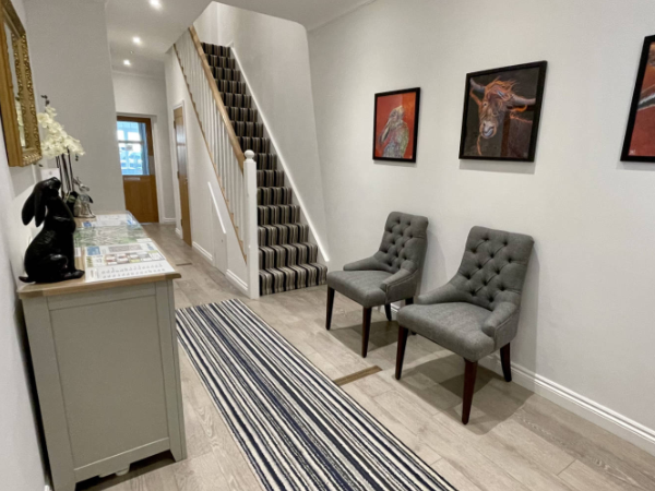 Cotswold Hare Bed and Breakfast in Cirencester