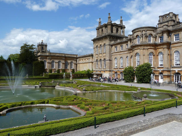 The magnificent Belnheim Palace in Oxfordshire